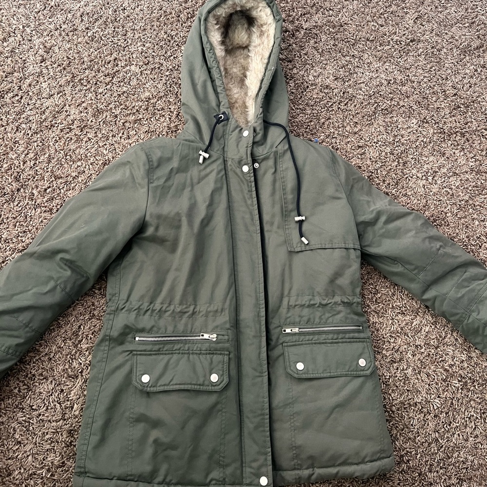 Jacket With Fur thick size  Small